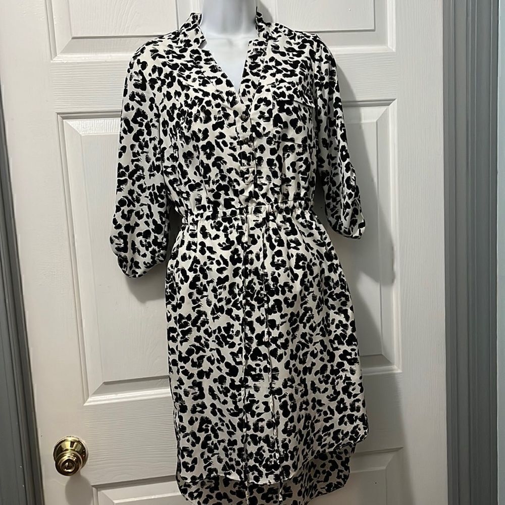 Drawstringโ
Tieย WaistโShirtโ
Dress